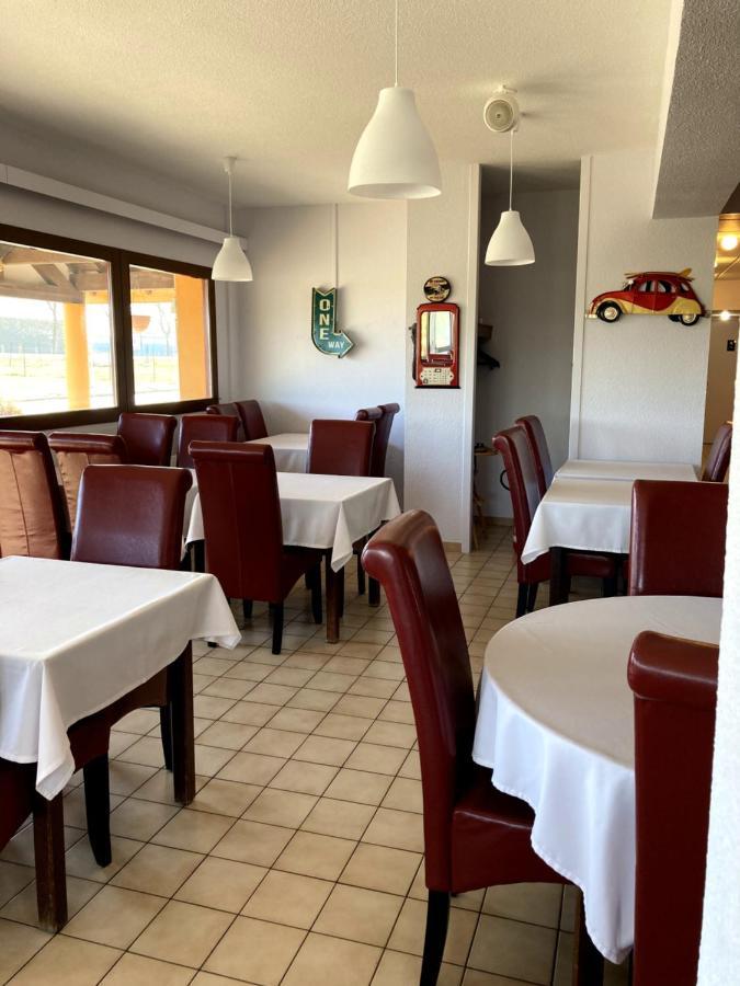 Brit Hotel Essentiel Moulins Avermes Εξωτερικό φωτογραφία