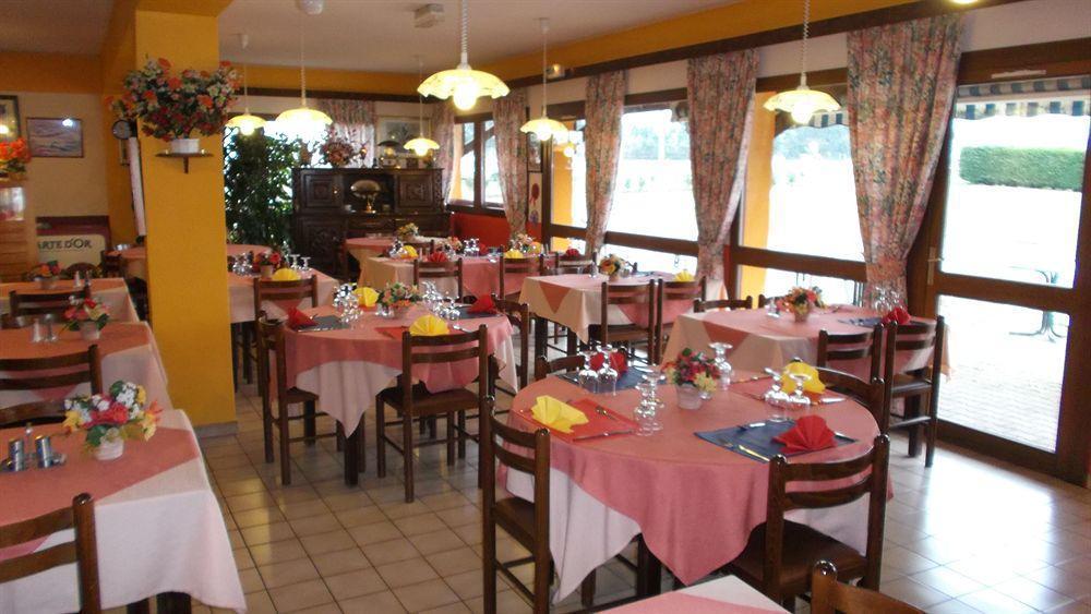 Brit Hotel Essentiel Moulins Avermes Εξωτερικό φωτογραφία